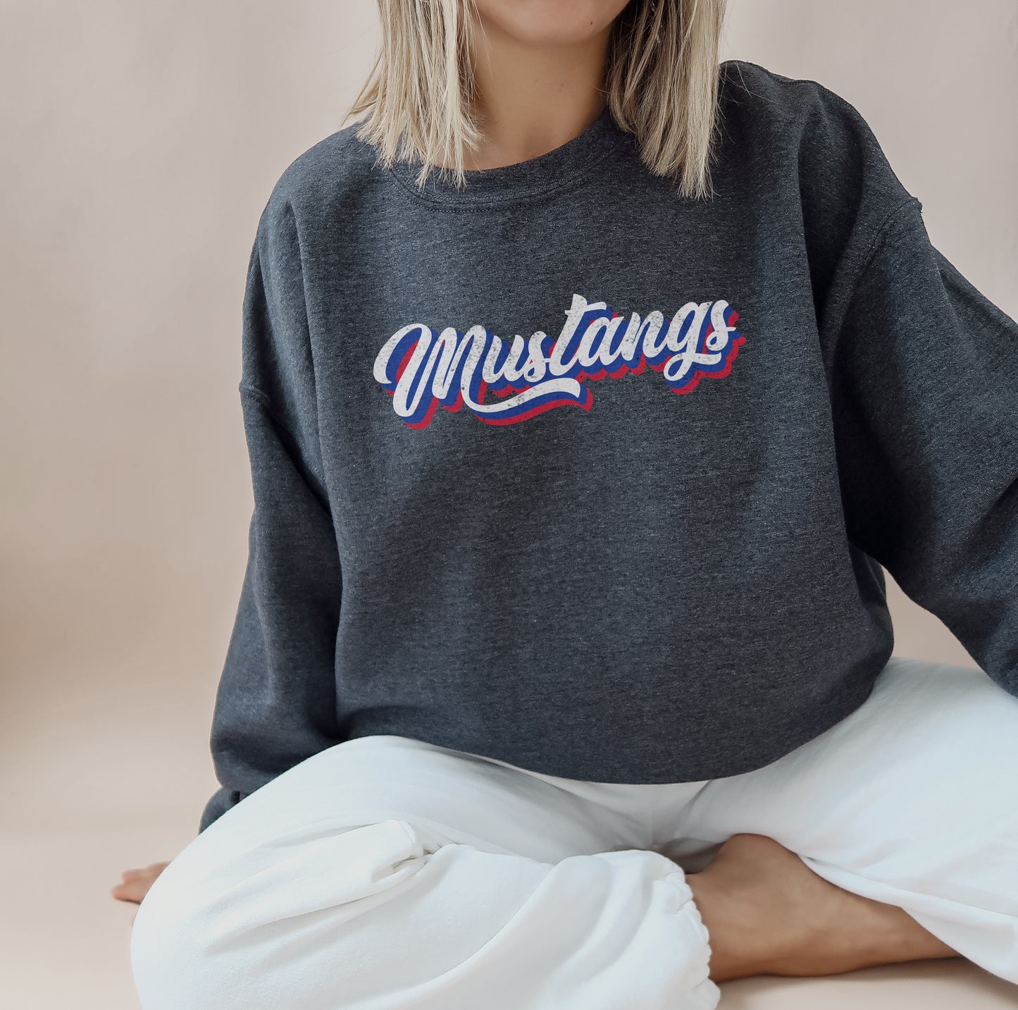 Grapevine Mustangs Retro Pullover