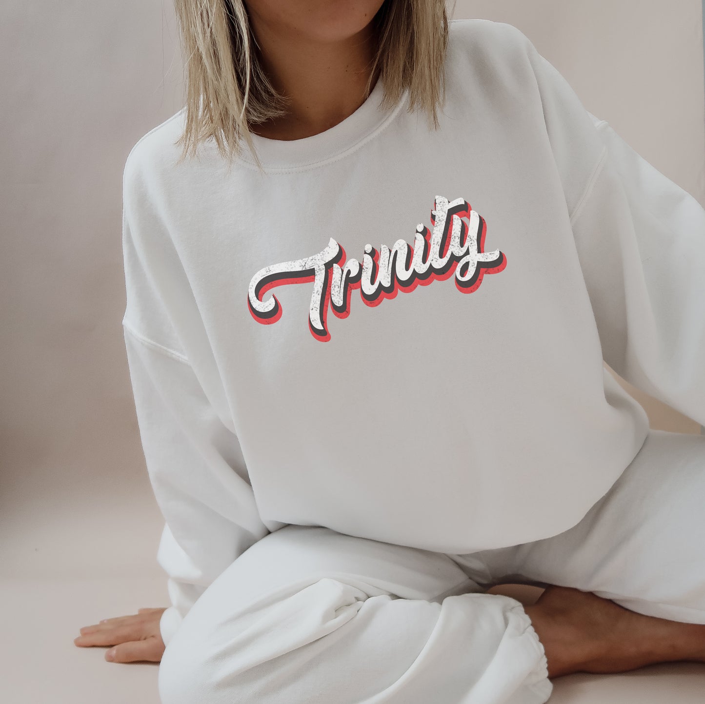 Trinity Retro Pullover